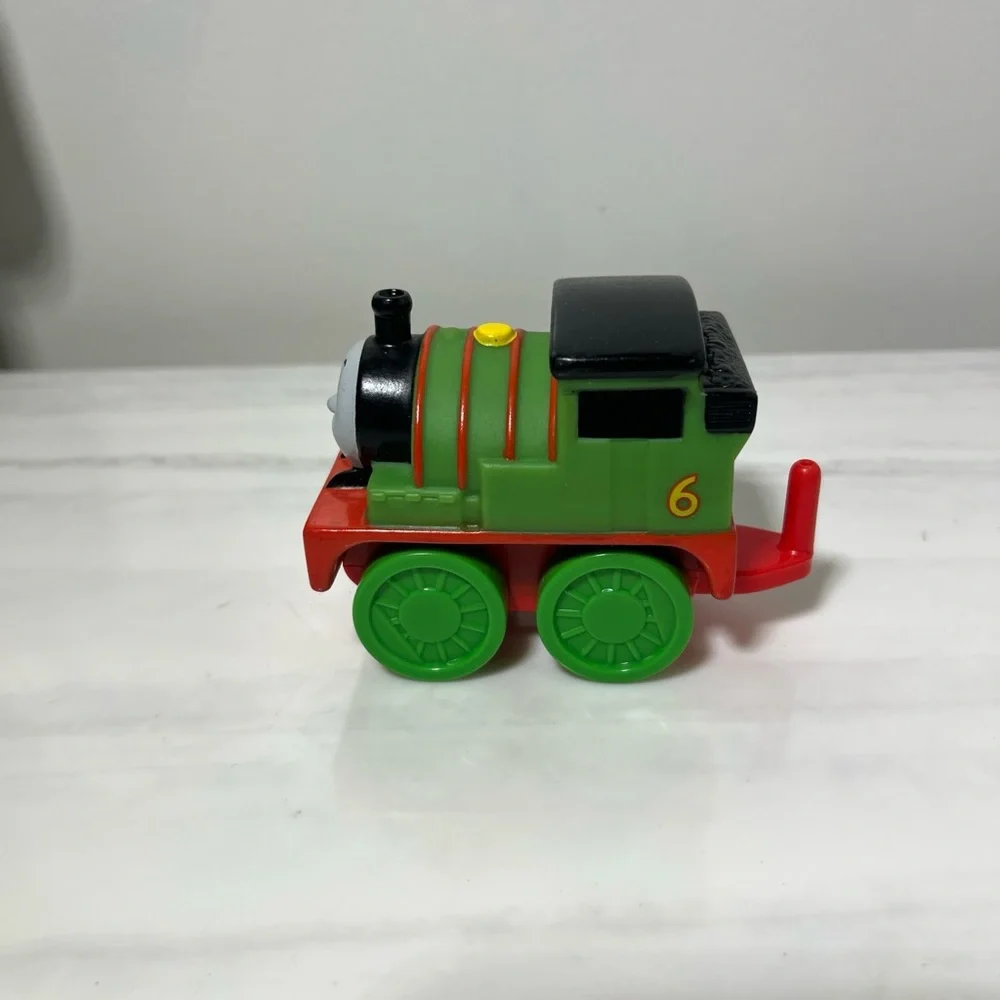 THOMAS & FRIENDS PERCY #6‎ Train Car Engine Toy  2010 Mattel